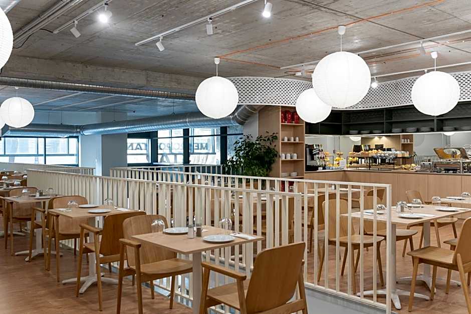 Metropolitan Star Apart Hotel