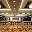 Muong Thanh Luxury Nhat Le Hotel