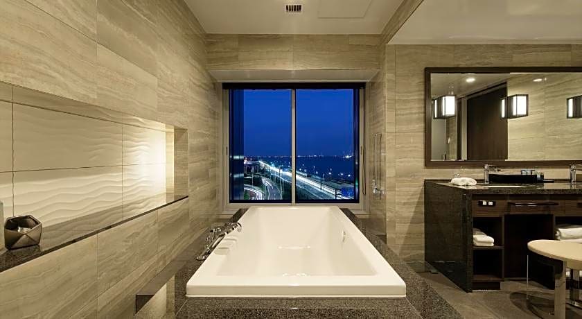 Hotel Villa Fontaine Premier Haneda Airport