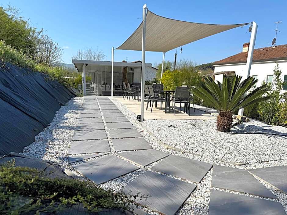 Le Village Sarzana