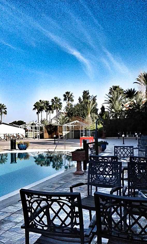 Bella View Art Boutique Hotel