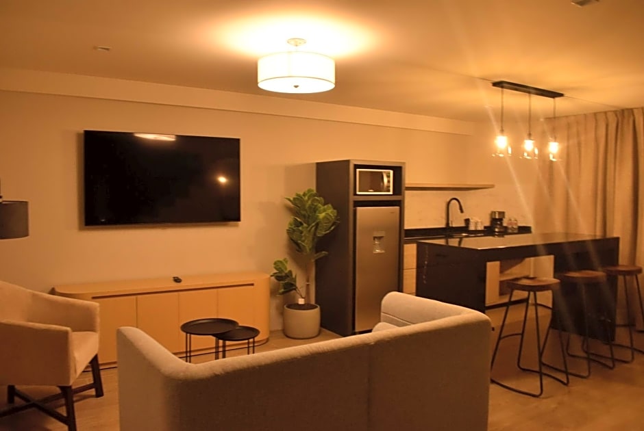 Ramada by Wyndham Mexico City Santa Fe