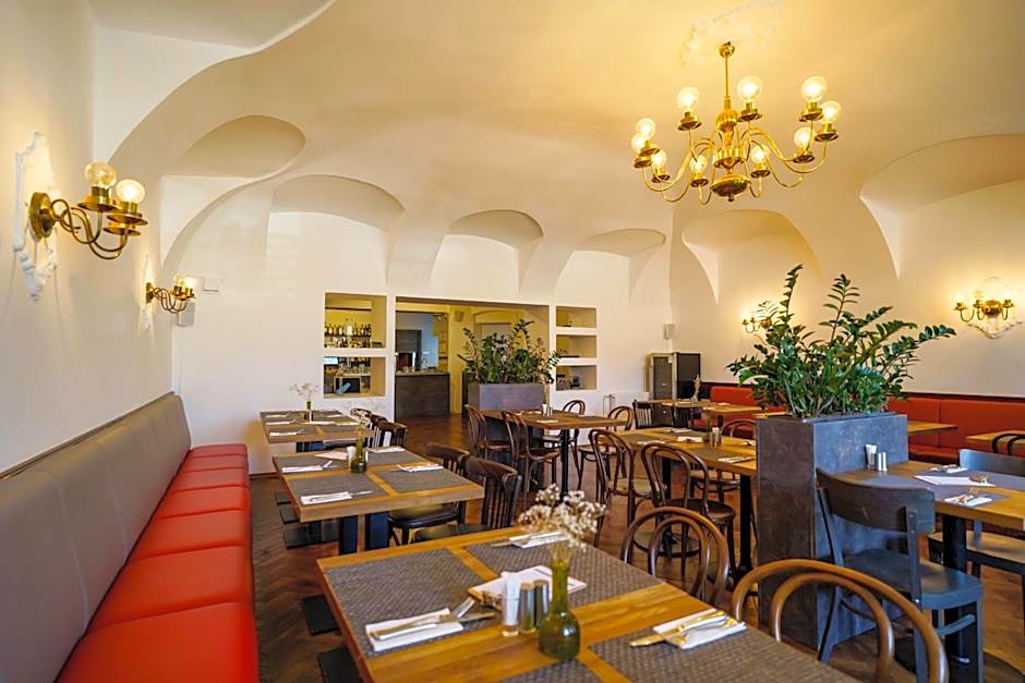 Hotel U Labutě
