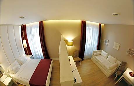 Junior Suite with Kitchenette