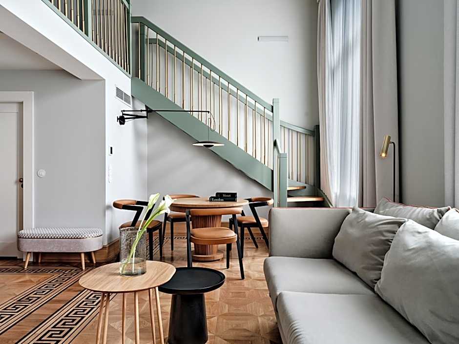 Hotel Altus Palace - Destigo Hotels