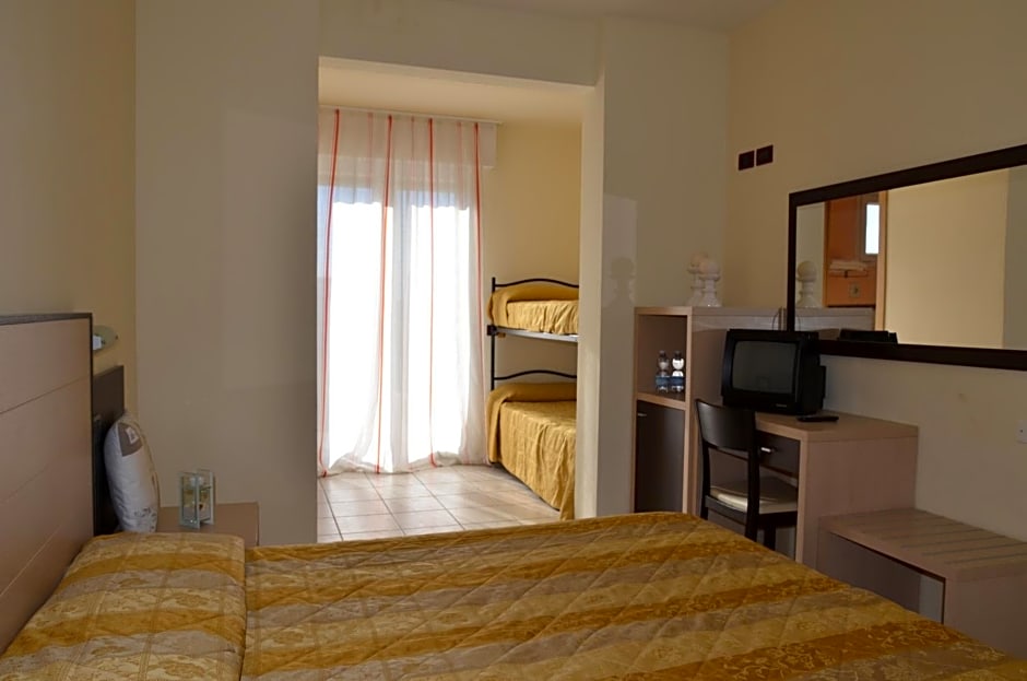 Hotel Mirage