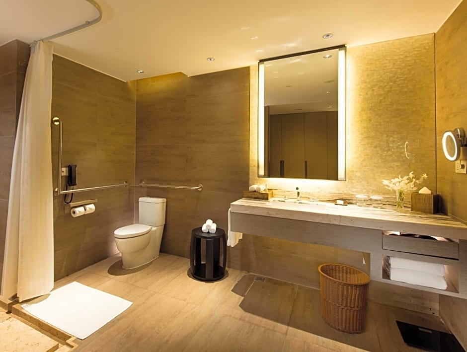 DoubleTree Resort by Hilton Hainan Chengmai