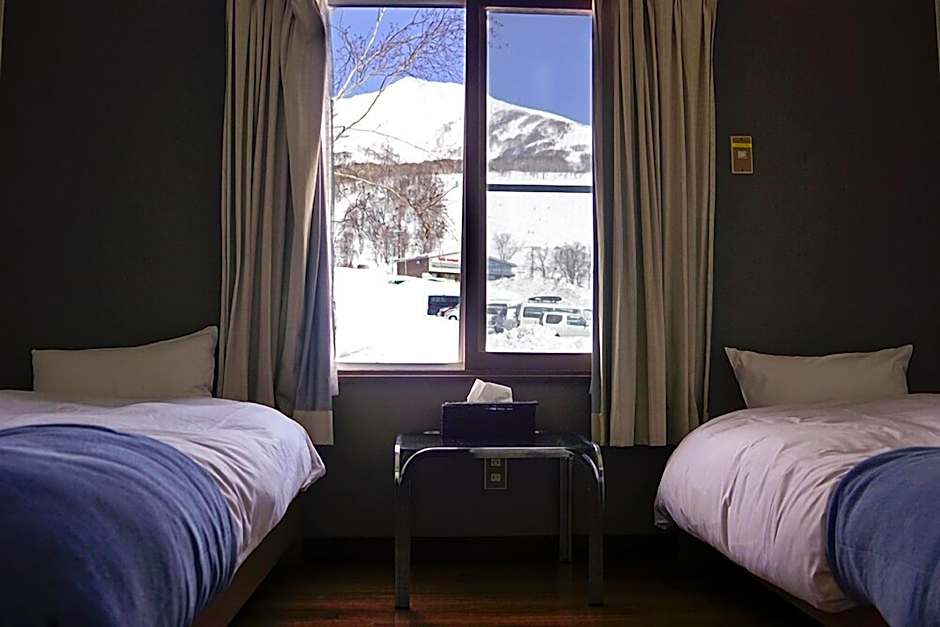 Annupuri Mountain View Lodge