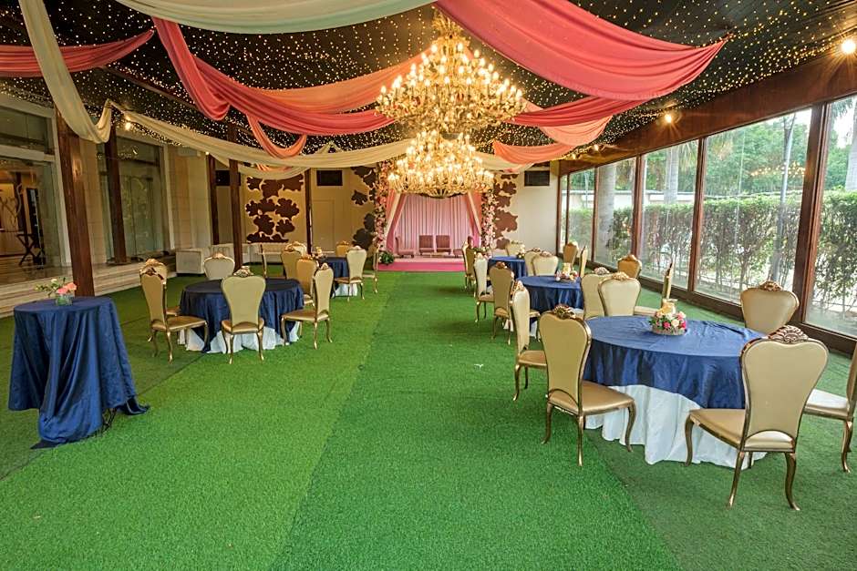 Opulent By Udman Chattarpur