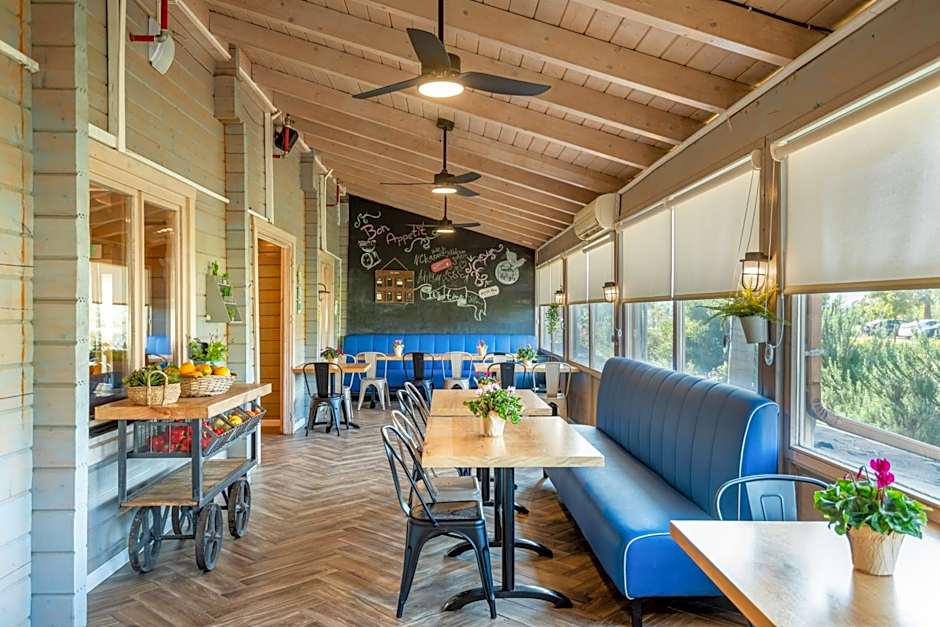 The Village- Jordan Riverside Travel Hotel