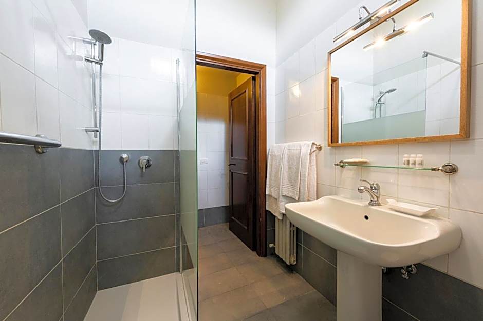 Apartments Florence - Ariento Giuditta 2 bdr