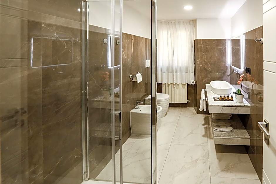 Escape Luxury Suite - CA Domus Collection