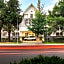 Huntingdon Hotel and Suites