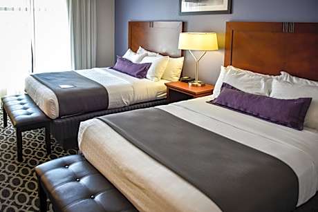Queen Suite with Two Queen Beds