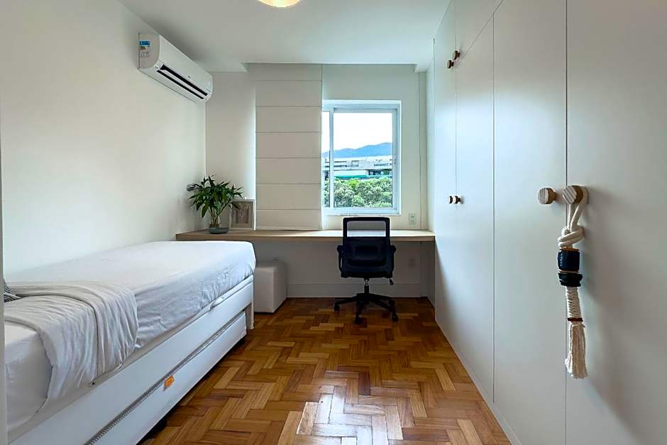 Leblon, Rua Dias Ferreira - Apt silencioso com localização premium