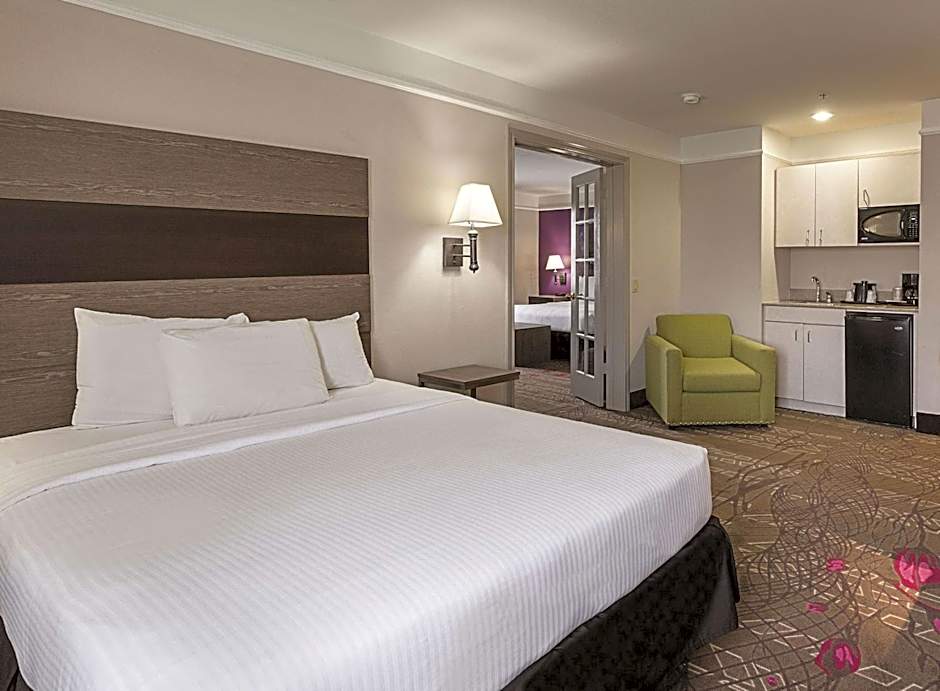 Kemah Edgewater Hotel, SureStay Collection by Best Western