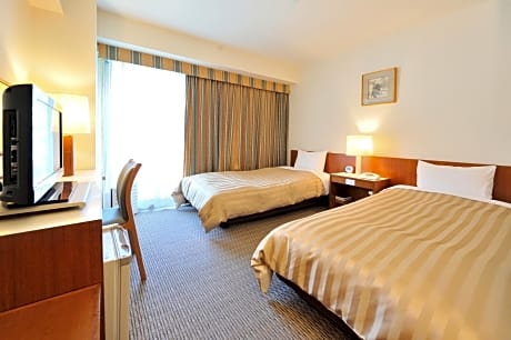 Twin Room - Non-Smoking