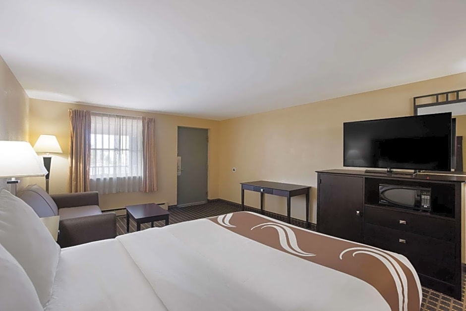 Quality Inn & Suites Big Rapids near University