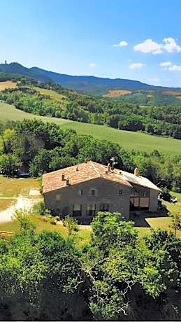 TERRALUNA Villa Vacanze San Leo - San Marino