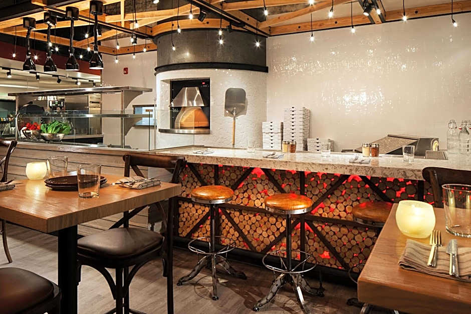 Sheraton Redding Hotel at the Sundial Bridge