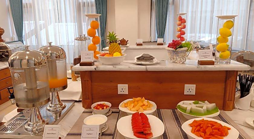 Dragon Phoenix Hotel