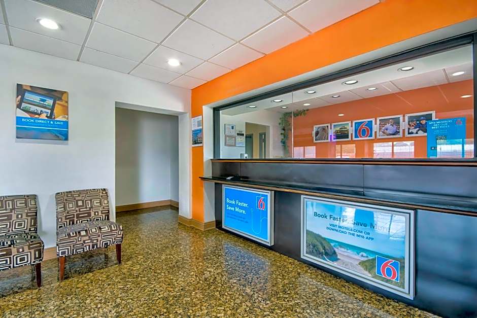 Motel 6-Lafayette, LA