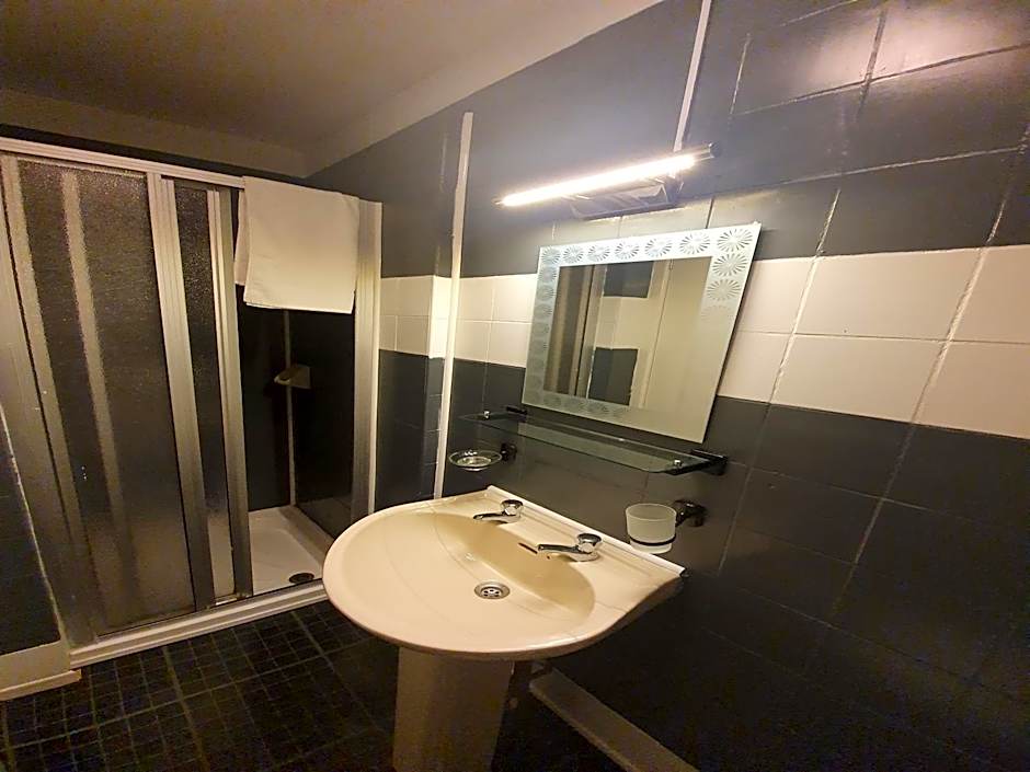 Las Palmas Hotel by the Sea