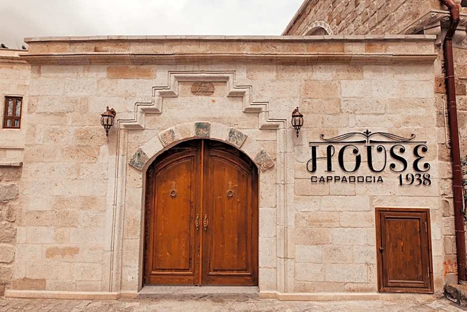 House 1938 Special Cave Hotel