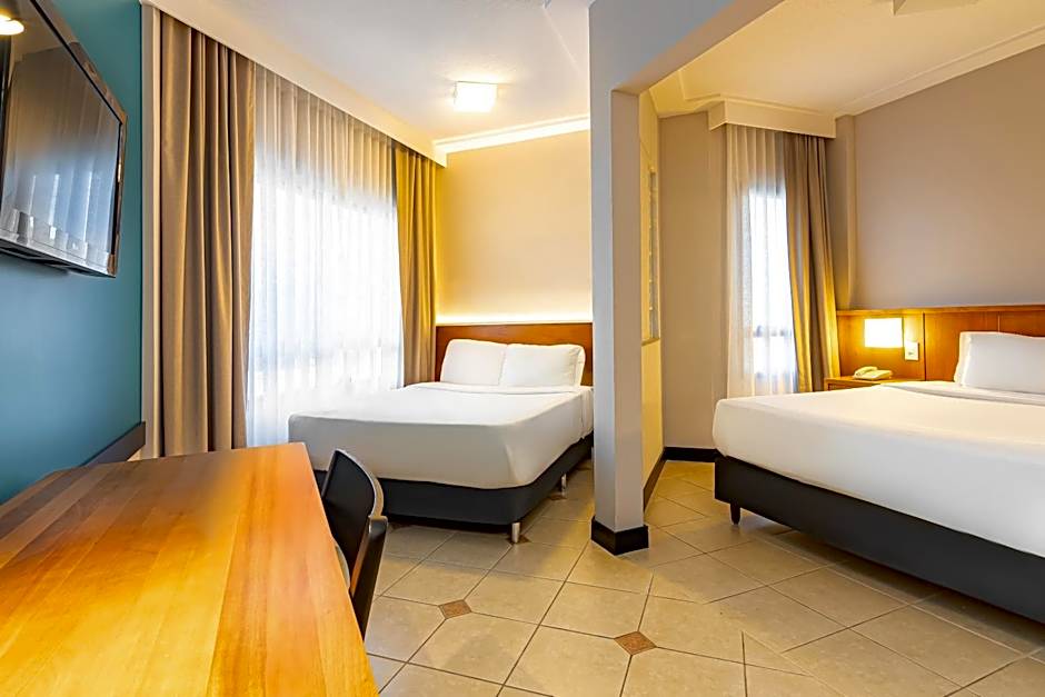 Mercure Florianopolis Convention Hotel