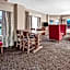 Black Fox Lodge Pigeon Forge, Tapestry Collection by Hilton