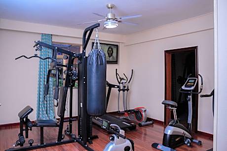 1 King Bed, Non-Smoking, Executive Room, Flat Screen Television, Coffee And Tea Maker, Slippers, Sep