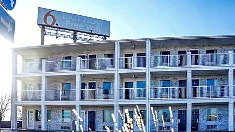 Motel 6-Rolla, MO