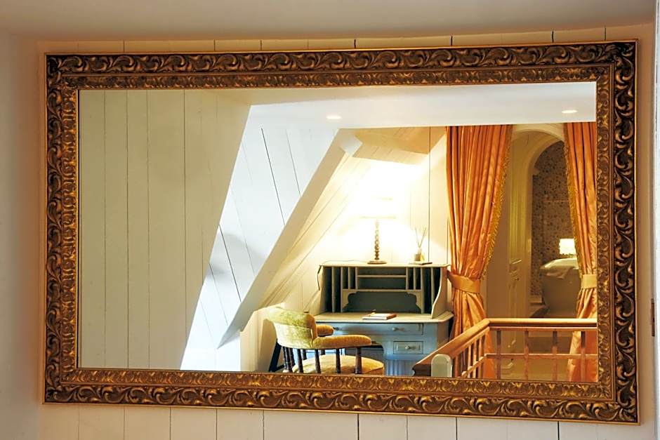 Exclusive Suites The Secret Garden