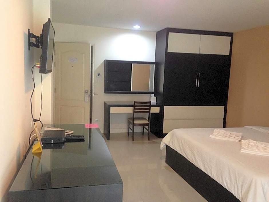 Similan Mansion
