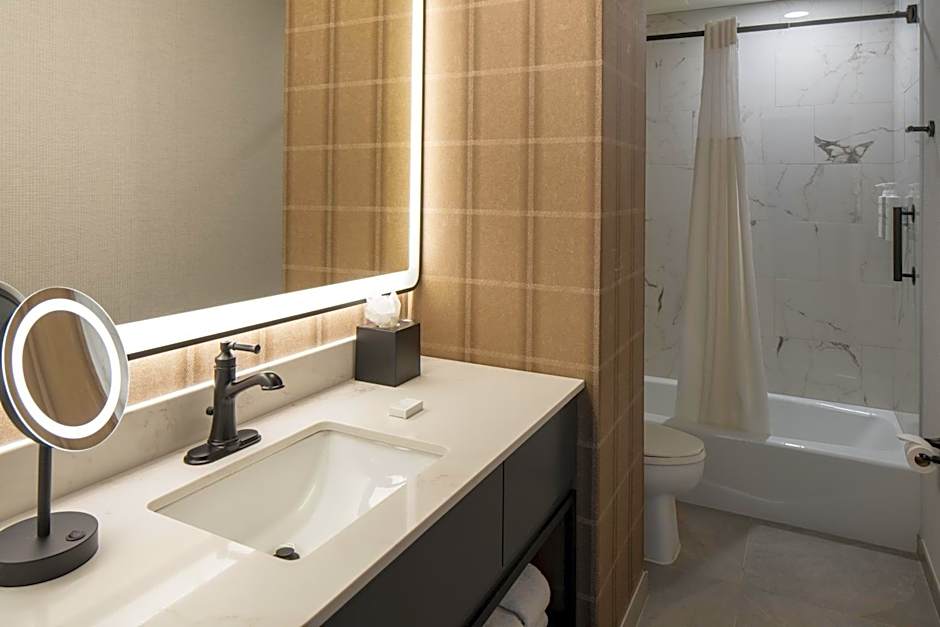 Tutwiler Hotel Birmingham, a DoubleTree by Hilton