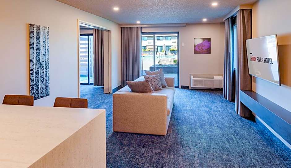 Ruby River Hotel