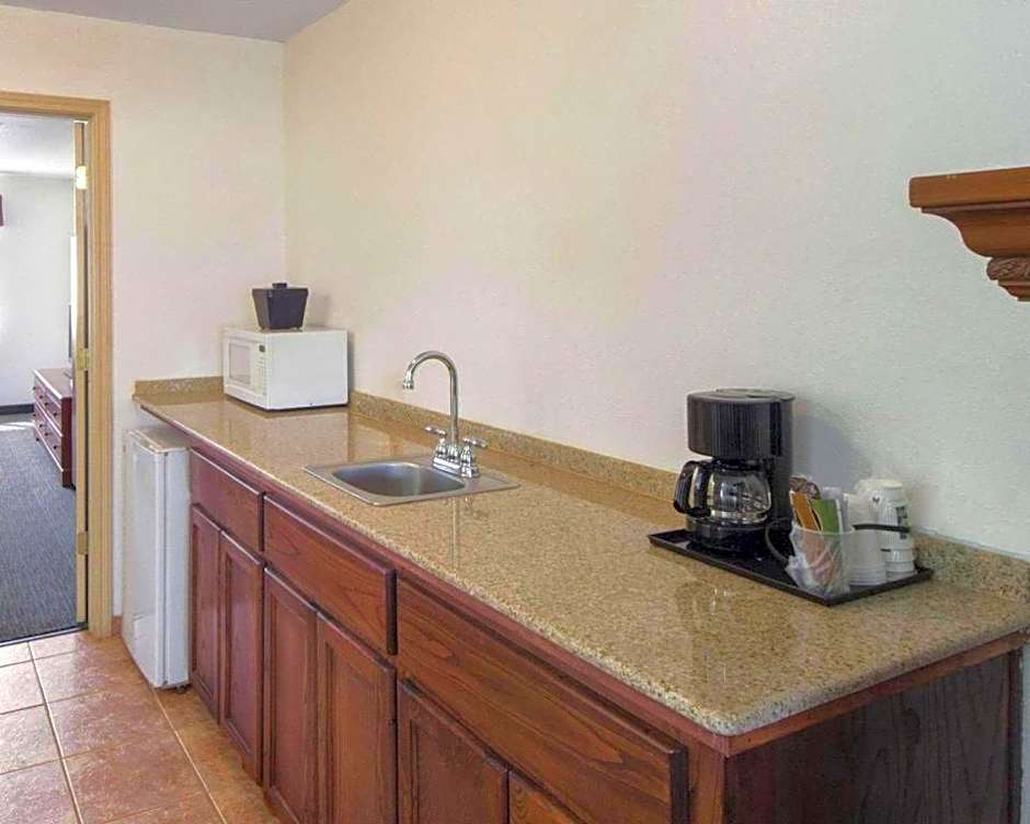 Quality Inn & Suites Rio Grande City
