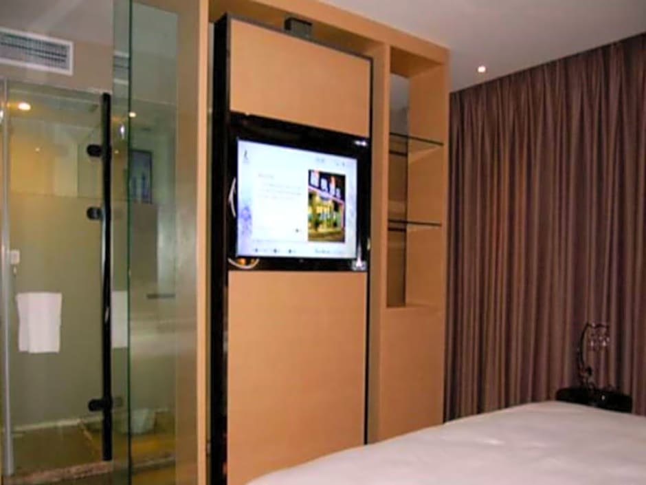 Lavande Hotel Yichang Baota River Wanda