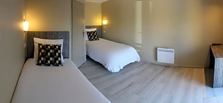 Superior Twin Room with Terrace