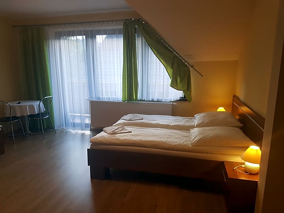 U Andzi – Wisla, IN