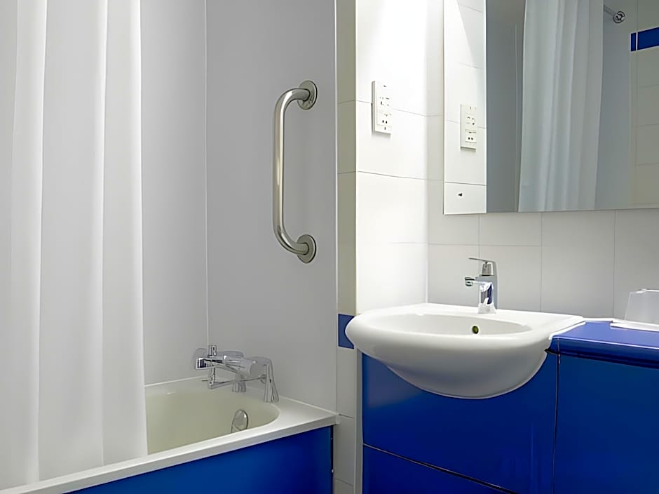 Travelodge London Kingston Upon Thames