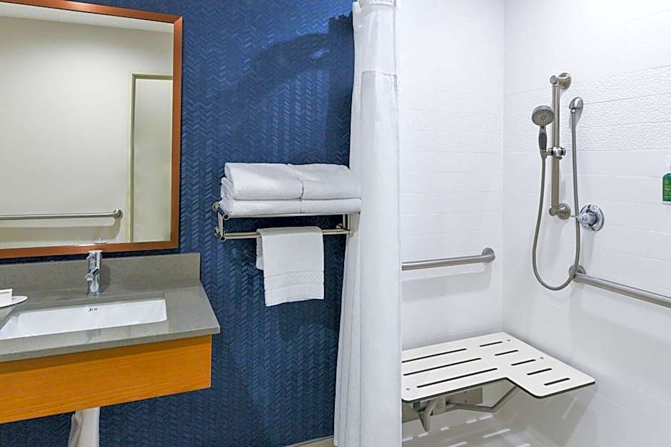 Fairfield Inn & Suites by Marriott Ontario Rancho Cucamonga