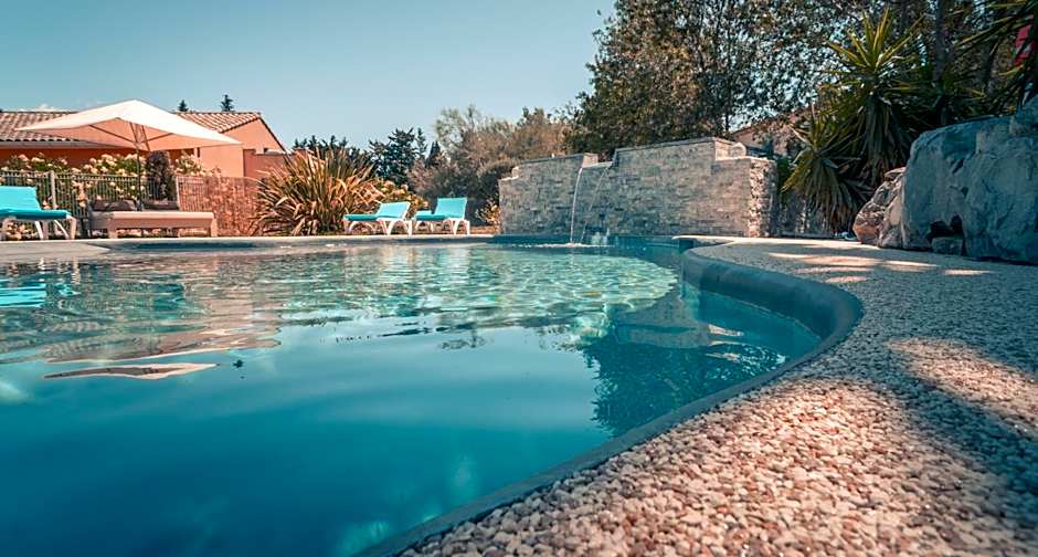 Le President-Gare Nimes Pont Du Gard