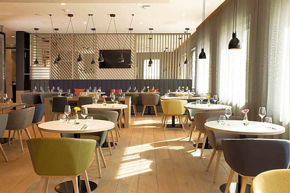 Holiday Inn Eindhoven Airport By IHG