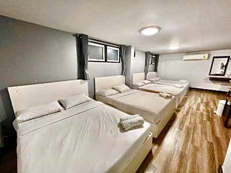 Standard Family Room