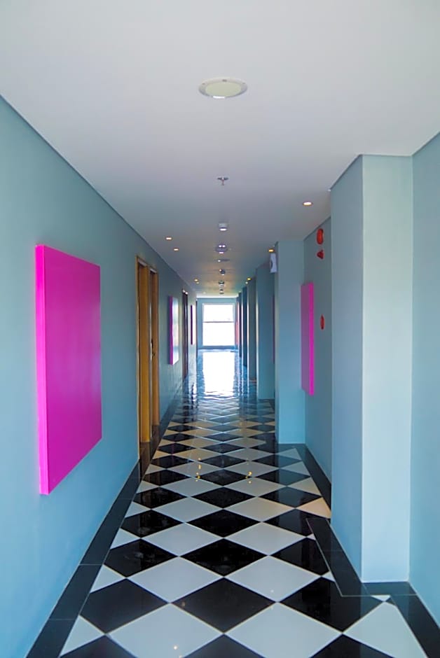 Radja Art and Boutique Hotel Simpang Lima