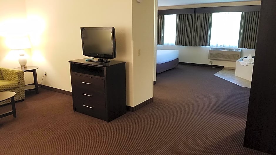 AmericInn by Wyndham Rhinelander