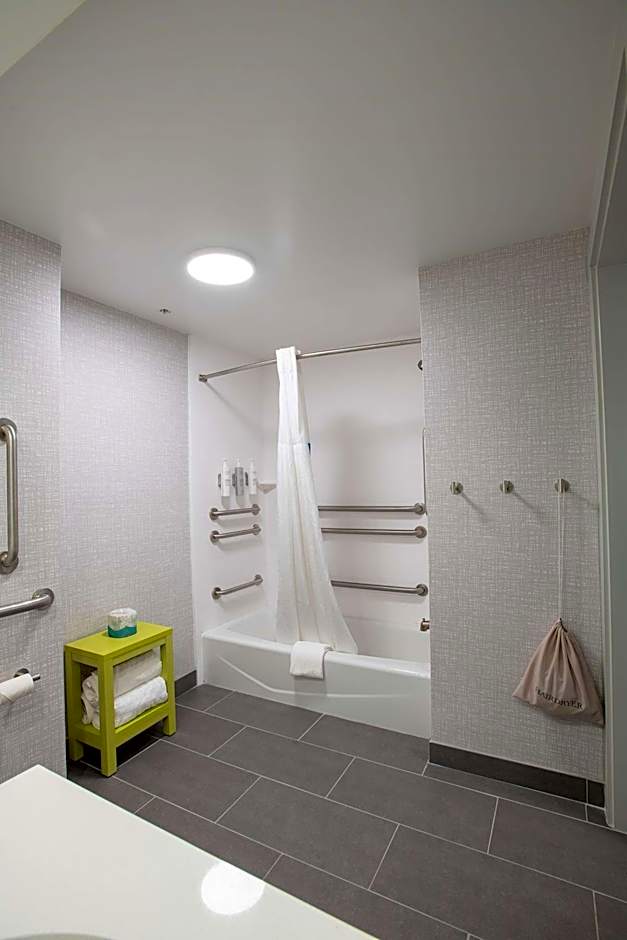 Hampton Inn By Hilton Seaford