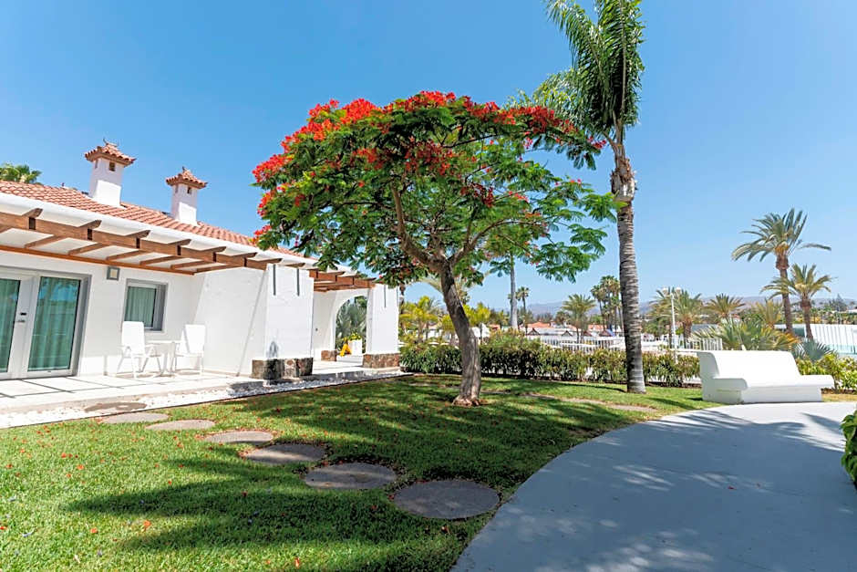 Hotel LIVVO Dunagolf Suites