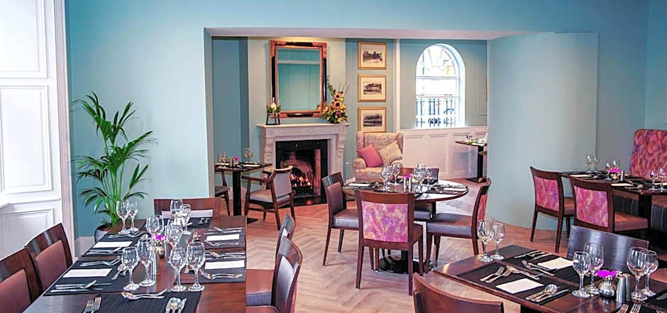 Cahir House Hotel